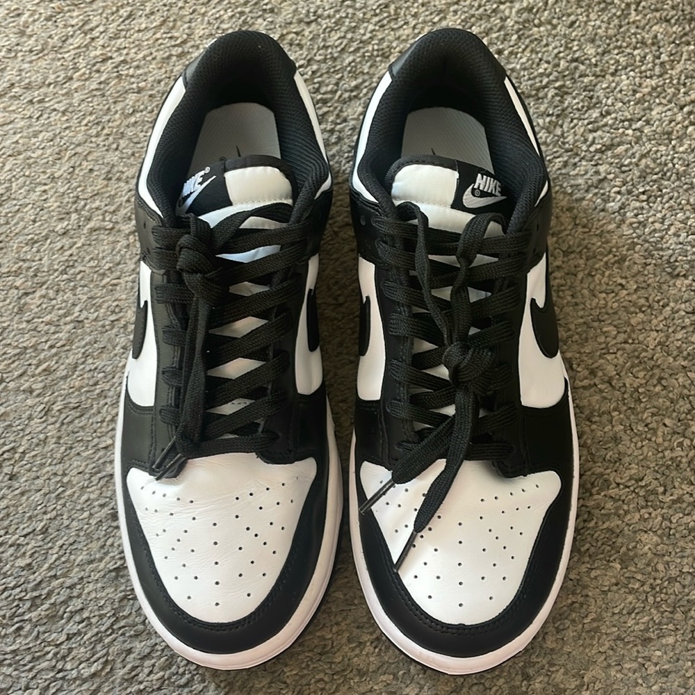 Nike panda dunk